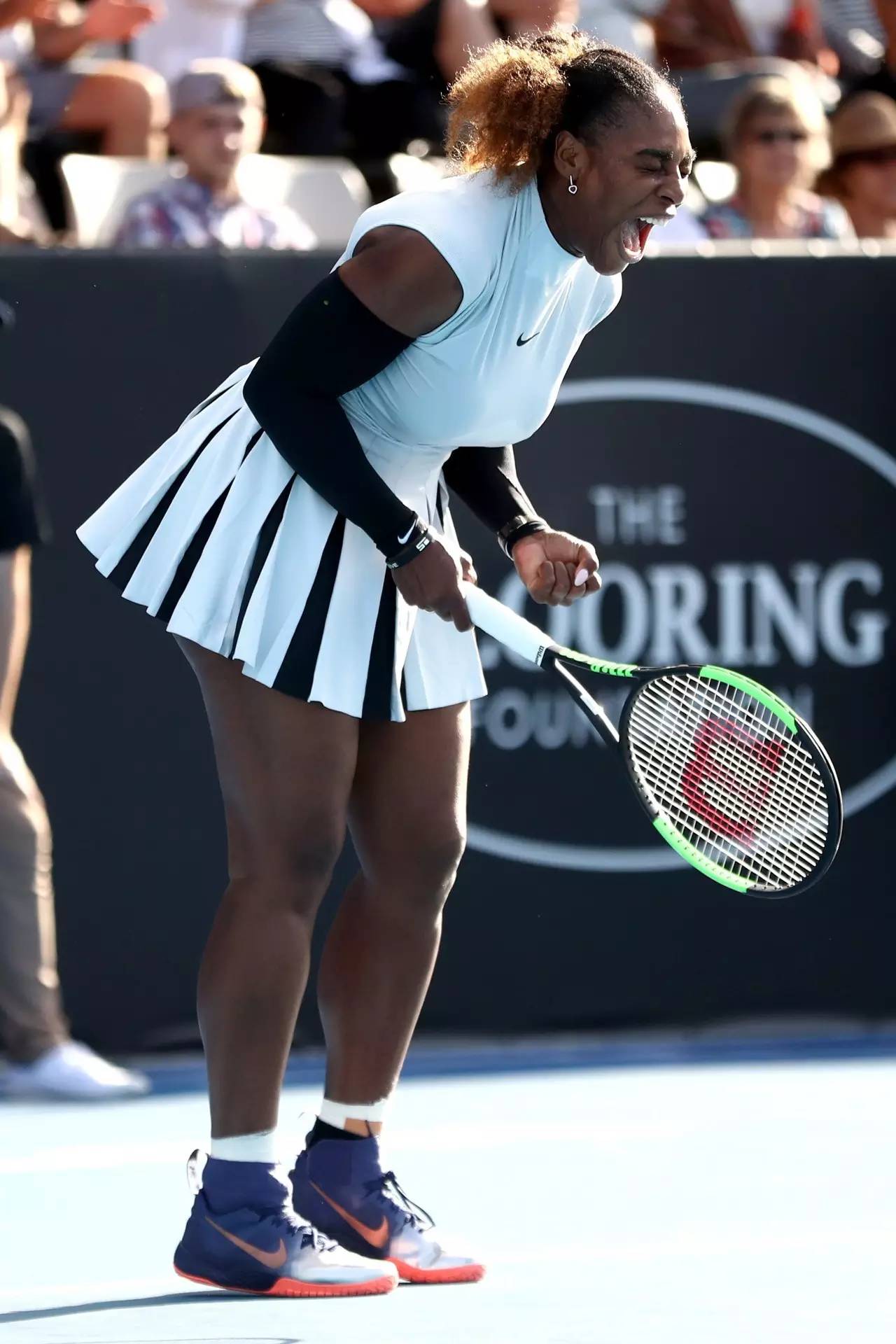 玩加竞技-关于举重赛场再起风云：粤西青龙队击败洞庭火狐队，脚步移动更到位宿敌对话再升级的信息