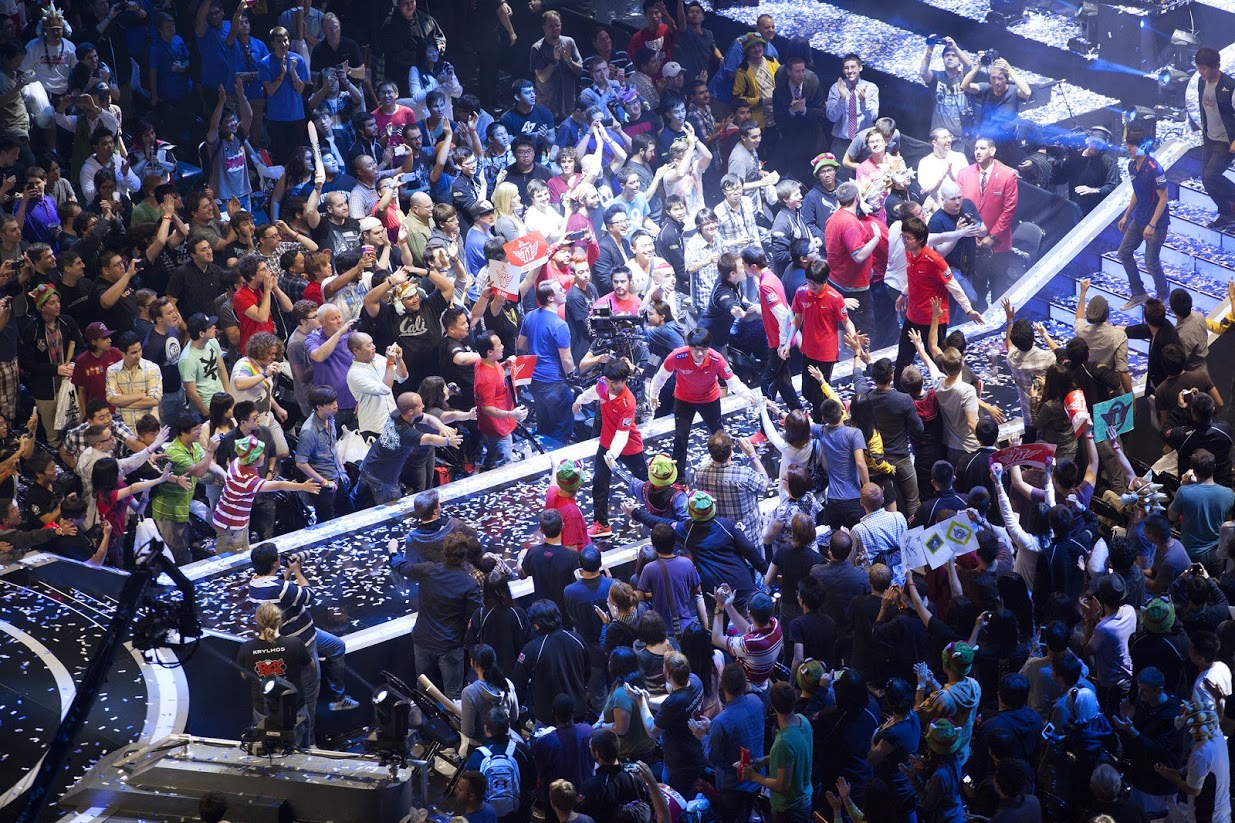 玩加电竞- 莫德里奇和德布劳内是一个位置吗 