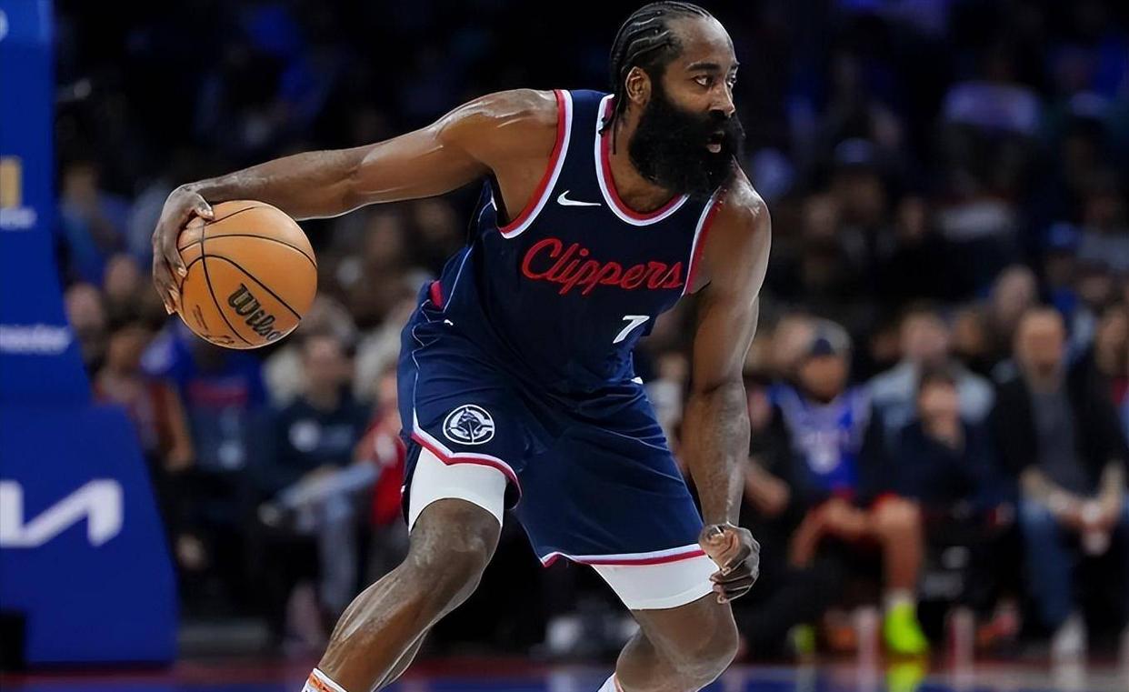 玩加电竞-包含哈登赛事官方发布回归赛场新规，勇士争议不断！的词条